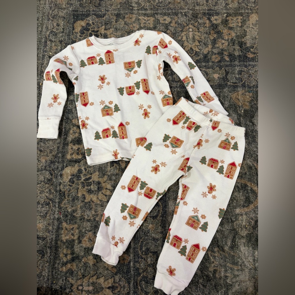 Carter's White Waffle-Knit Pajama Set with Gingerbread House Print